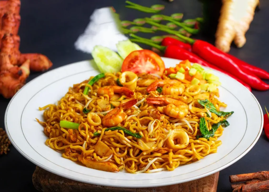 Bakmi (source: unsplash)