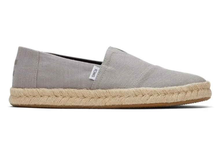 Espadrilles wanita dengan tampilan chic dan sol jute