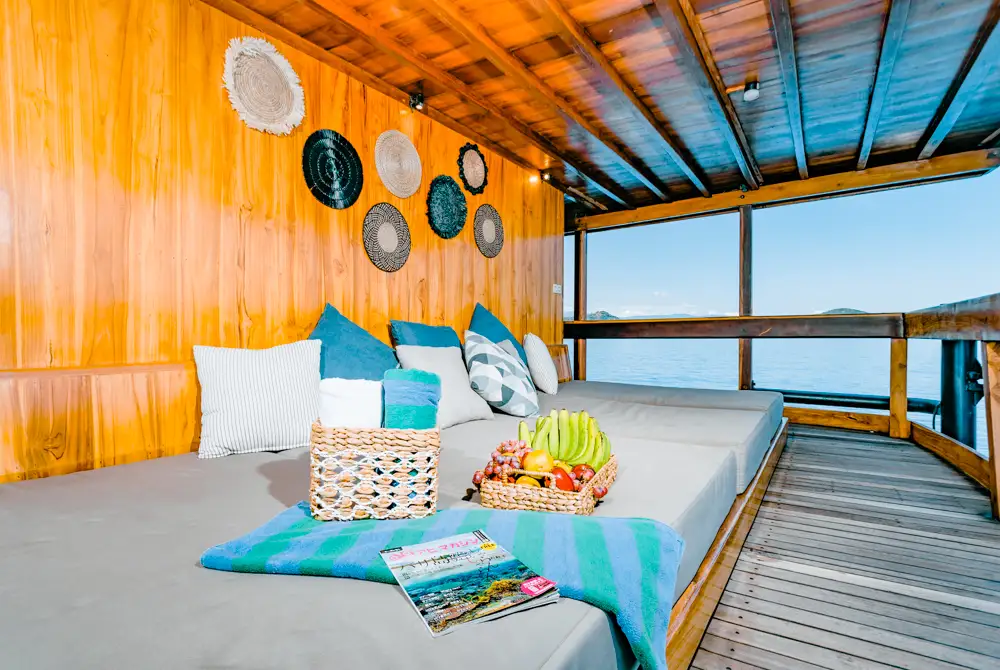 Andamari Phinisi Boat Charter | Andamari Phinisi Rest Area | Boat Komodo Trip