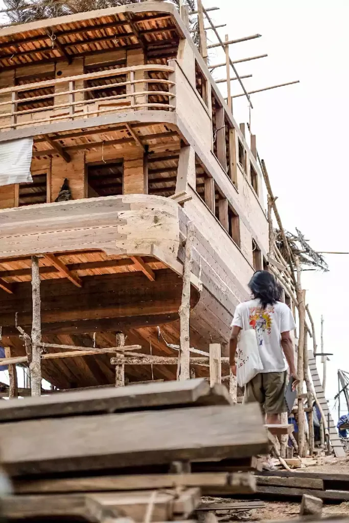 Boat Construction Service | Boat Investment | Boat Komodo Trip