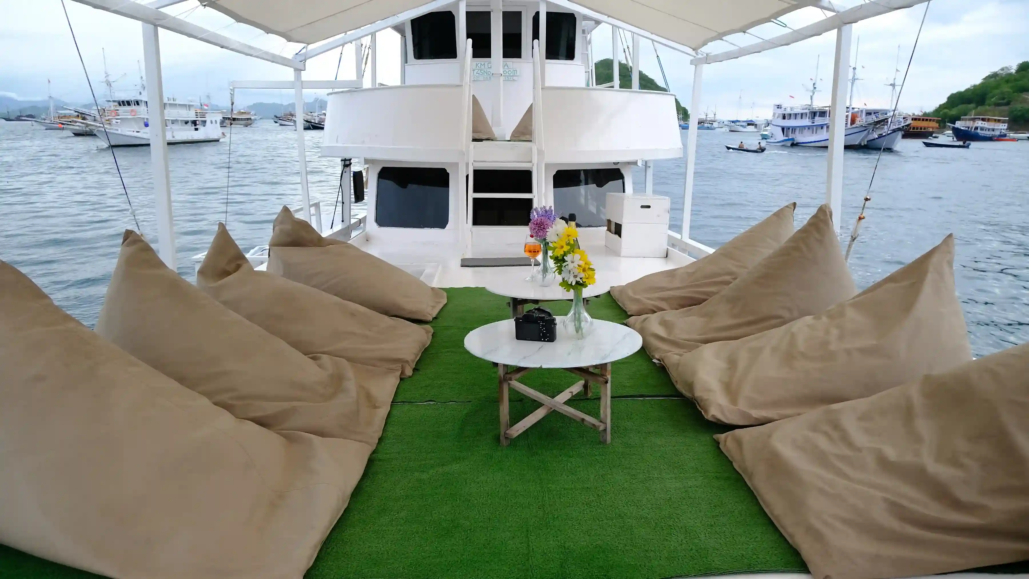 Giona Liveaboar - BoatKomodoTrip