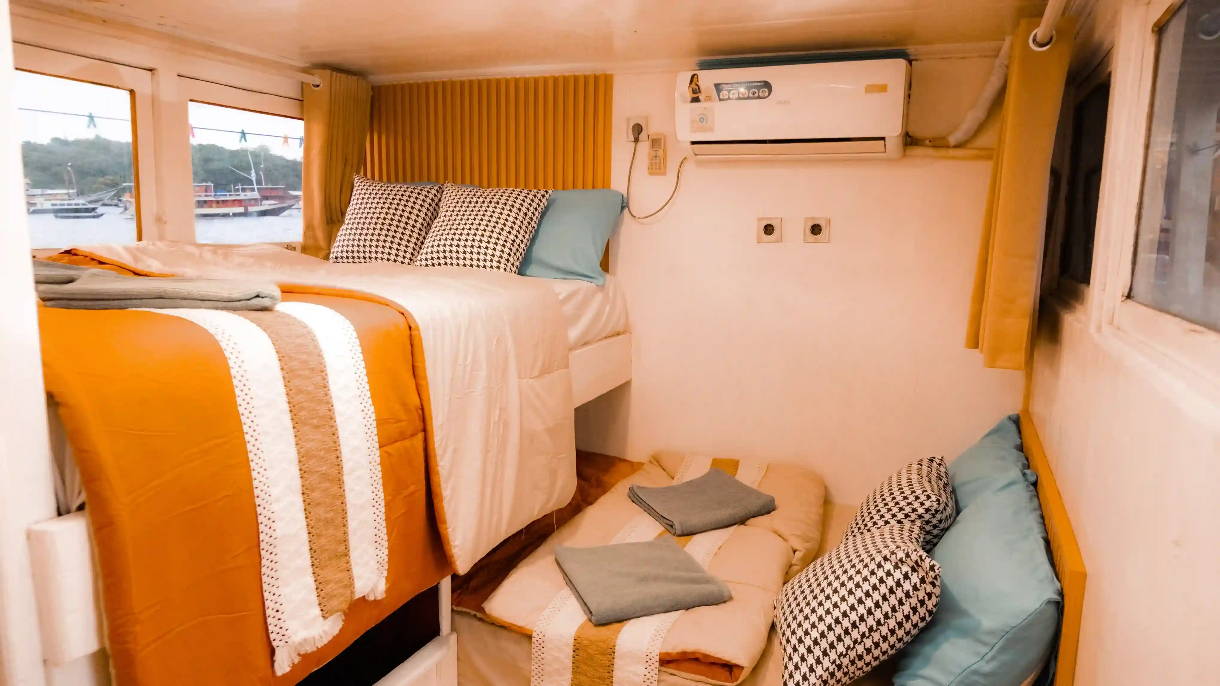 Giona Liveaboar - BoatKomodoTrip