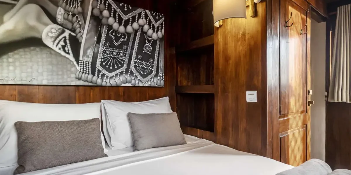 Double Cabin 1 - Image 1