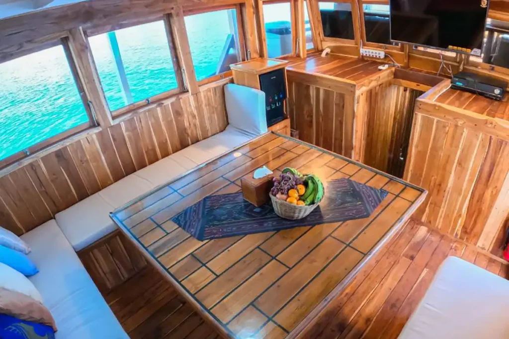 Indoor-Dining-Area-1024×683-1