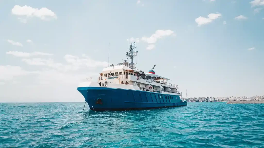 Kudanil Explorer Yacht Cruise Charter by Boat Komodo Trip
