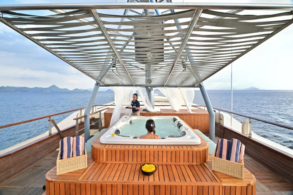 Kudanill-Jaccuzzi-1024×683