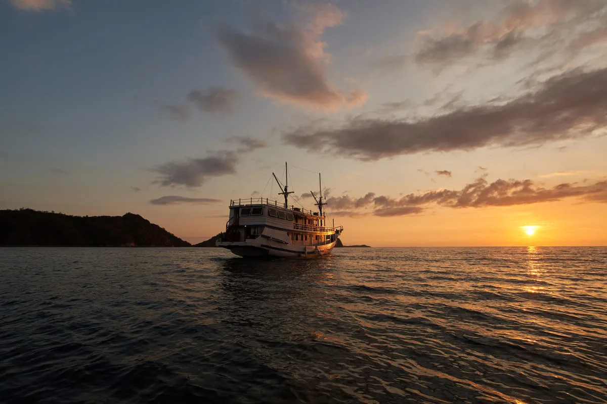 La Nissa Cruise Phinisi2 - BoatKomodoTrip