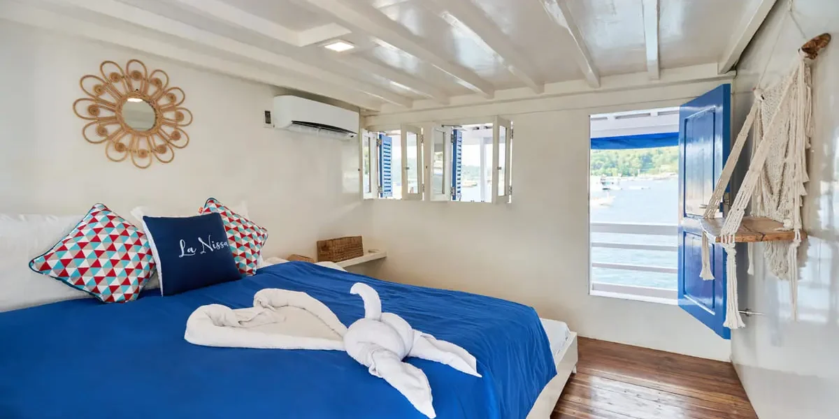 Private Cabin With Balcony - Image 1
