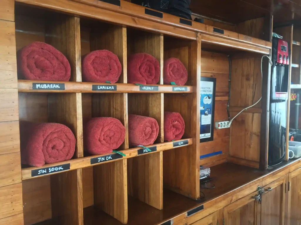 Lagaligo-towel-1024×768