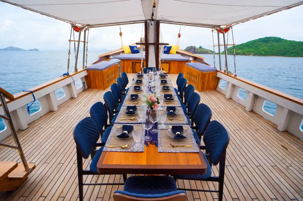 Lamain-1-OutdoorDining-area-1024×682-1