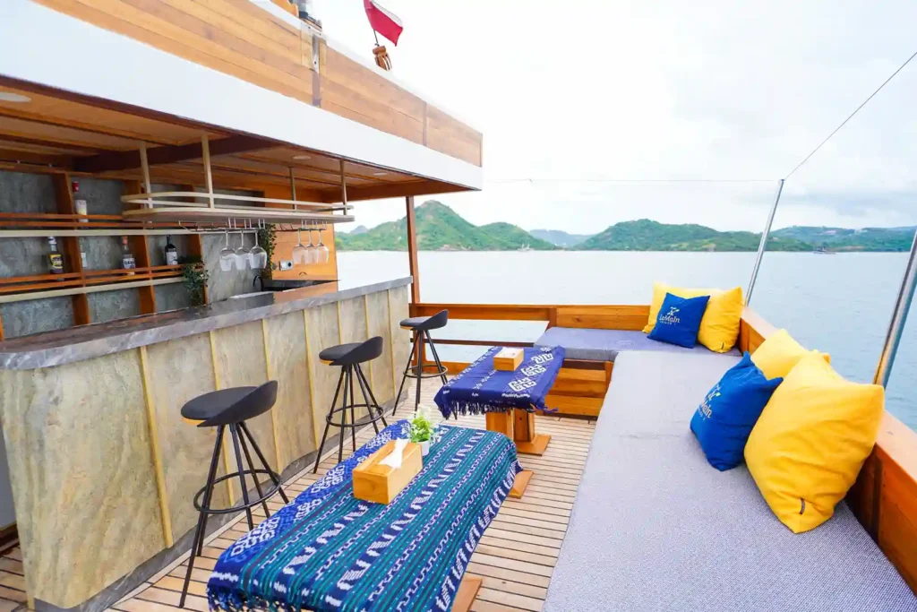 Lamain-1-bar-1024×683-1