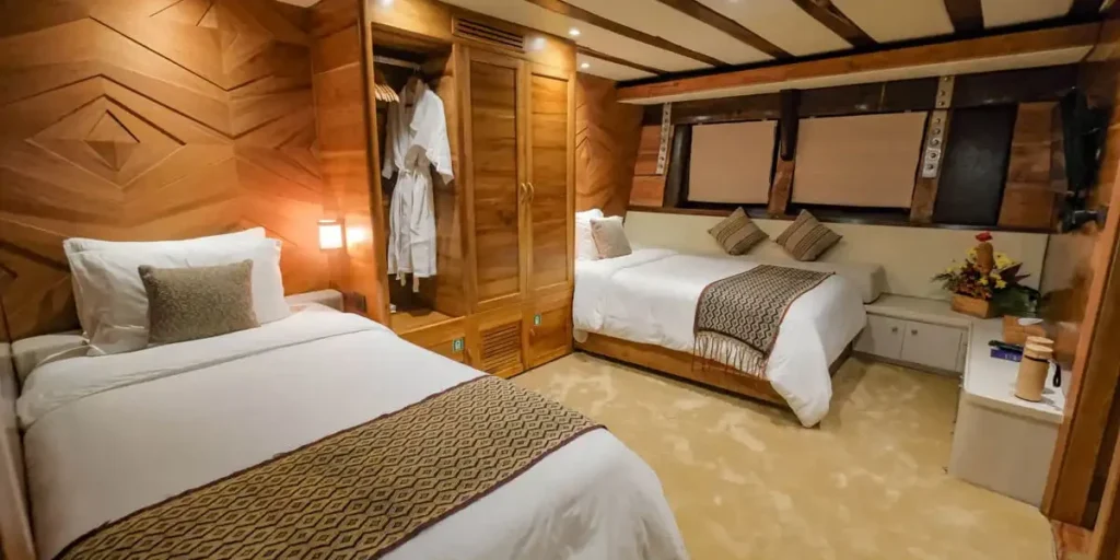 Pilih Kabin yang Tepat untuk Perjalanan Kapal di Komodo