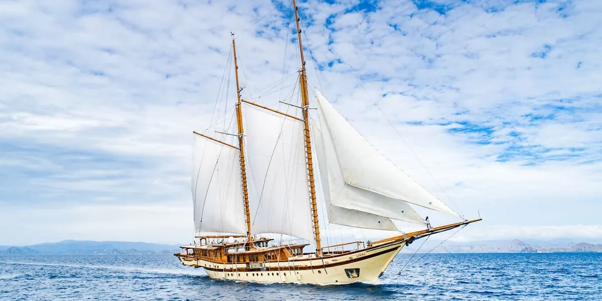 Lamima Exterior - BoatKomodoTrip