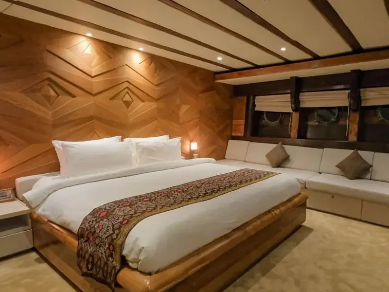 Manta Cabin in Lamima - BoatKomodoTrip