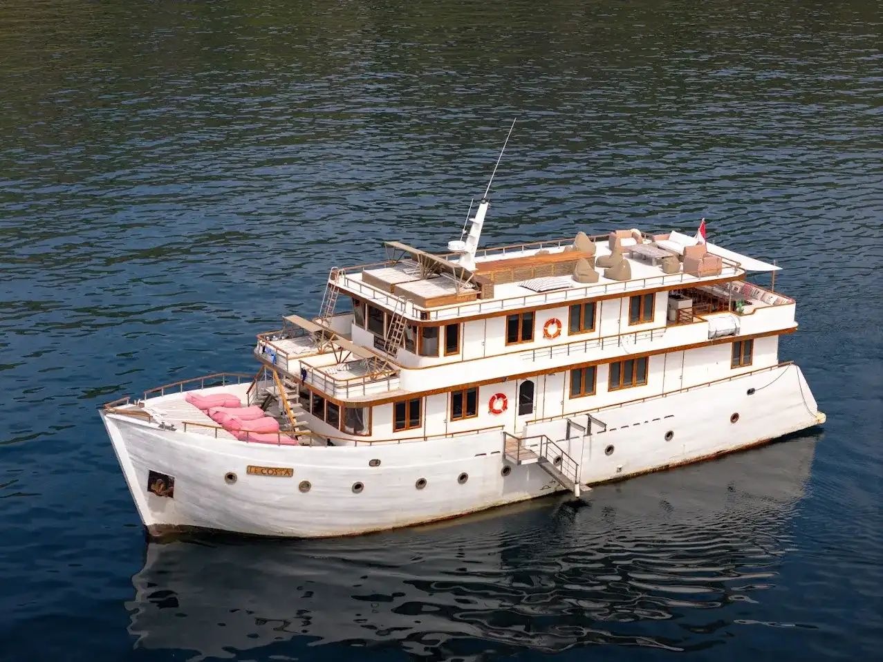 Le Costa Yacht Cruise Phinisi | Komodo National Park | Boat Komodo Trip