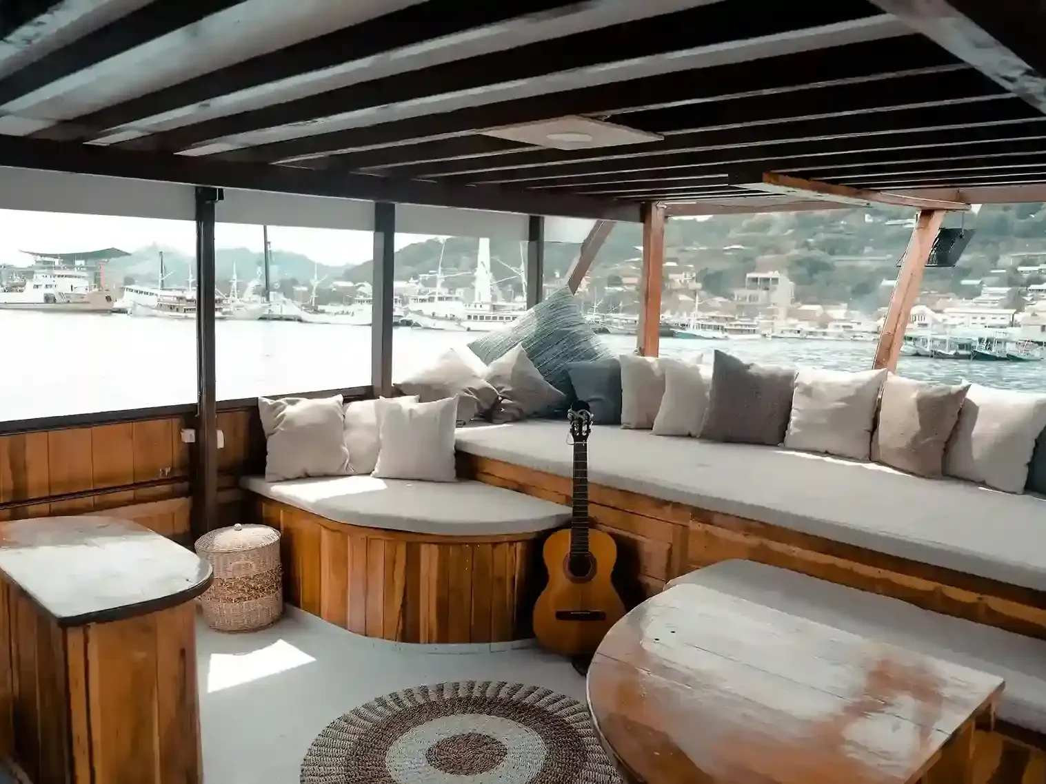 Lounge in Amore Cruise- BoatKomodoTrip_11zon