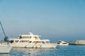 Luxury Yacht - BoatKomodoTrip