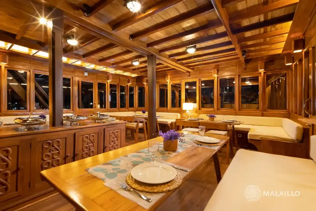 Malailo-Phinisi-Dining-Area-2-1-1024×683