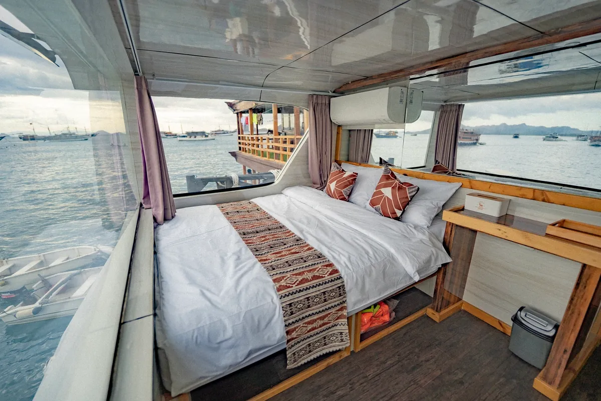 Cabin 9-12 (VVIP Cabin) - Image 1