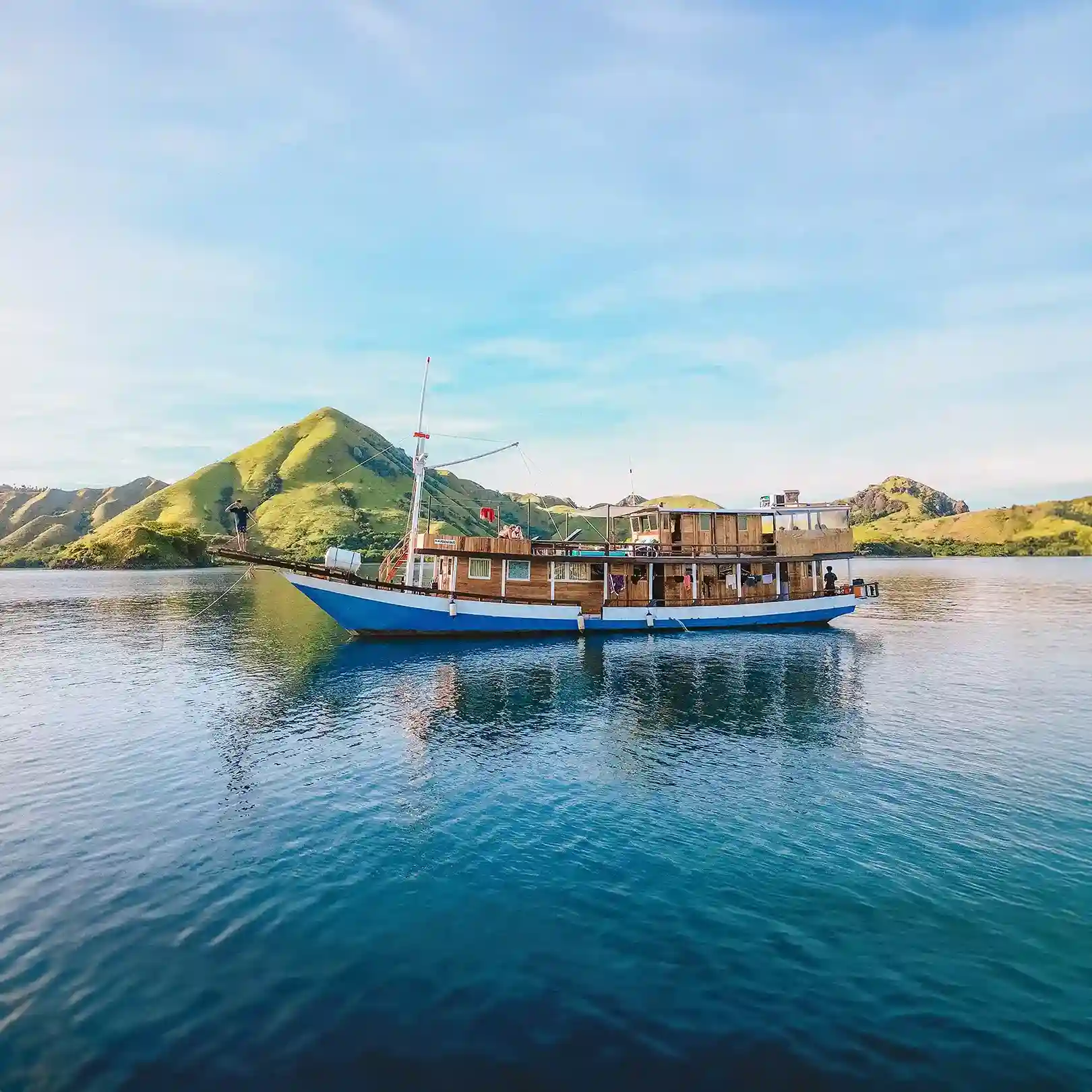 Pesona Bajo Cruise Phinisi