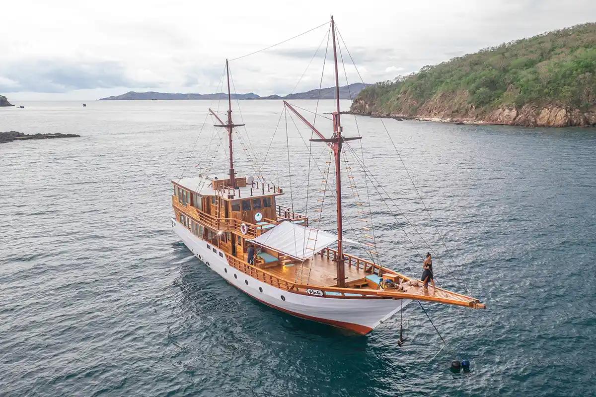 Pinta Phinisi| Komodo National Park | Boat Komodo Trip