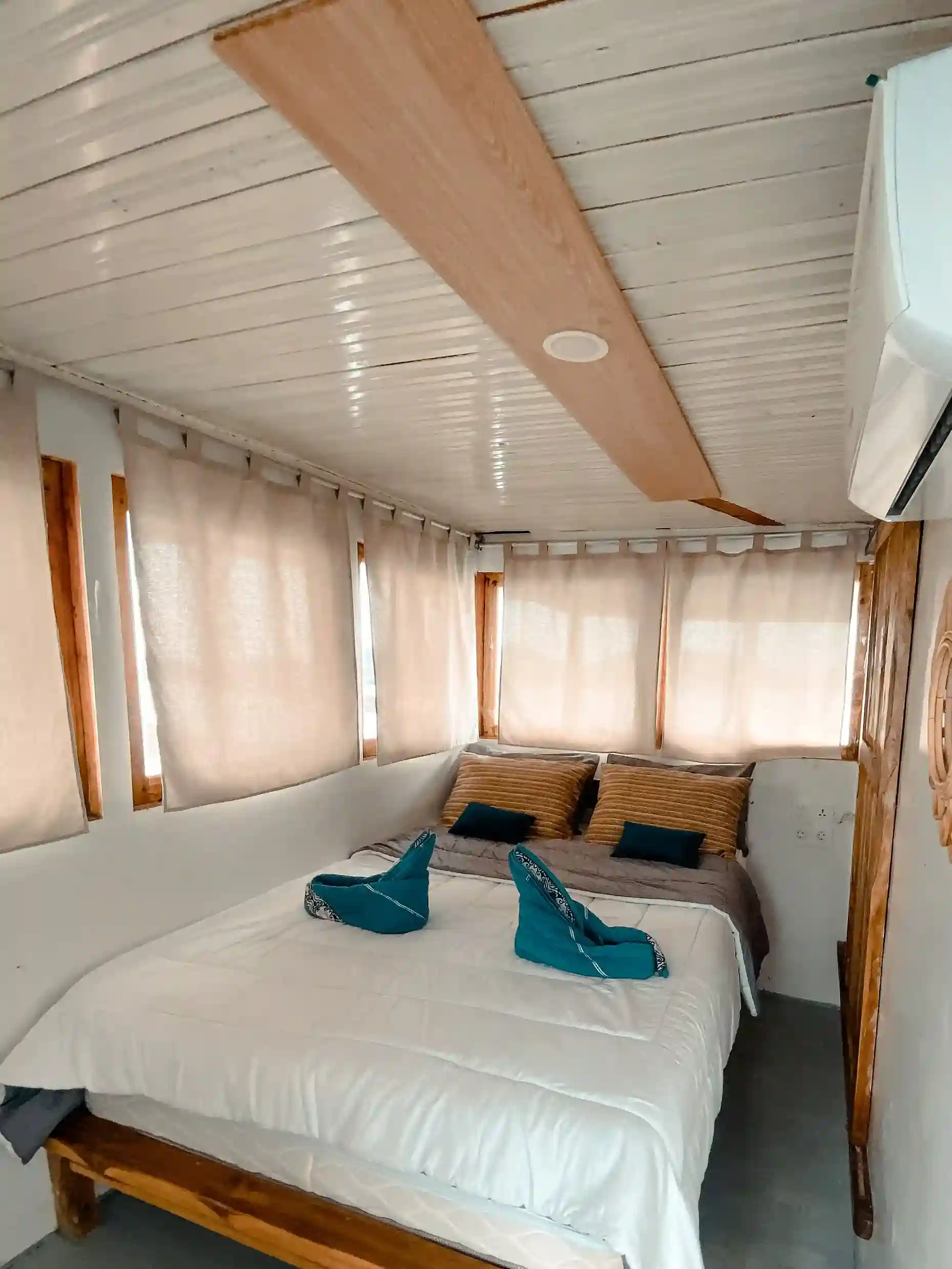 Private Bedroom - Image 2