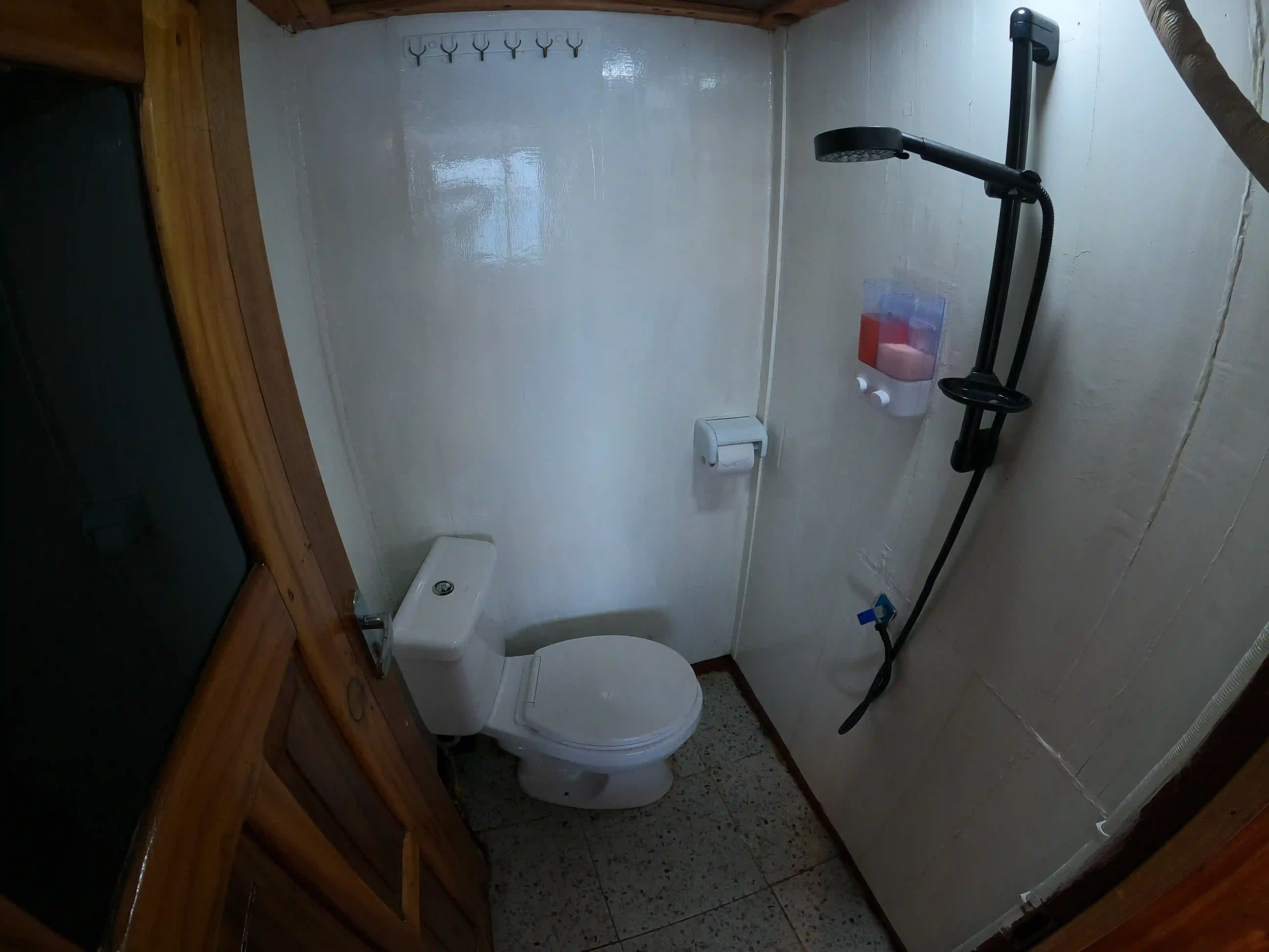 Private Cabin Bathroom 3 Island Phinisi Boat Charter | Boat Komodo Trip