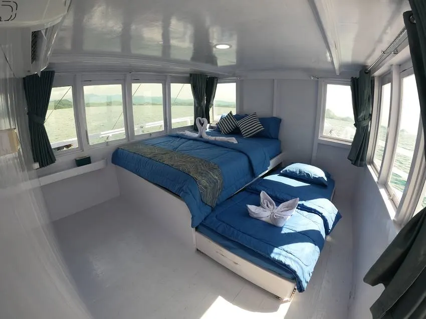 Private Cabin - Image 1