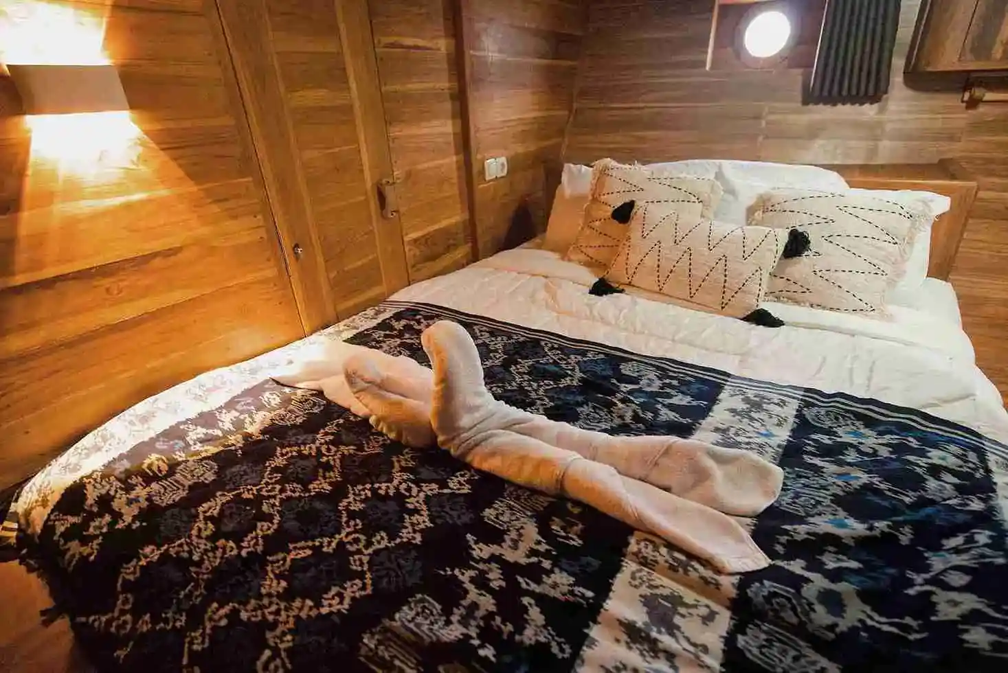 Sands Bajo Superior 3 room | Boat Komodo Trip