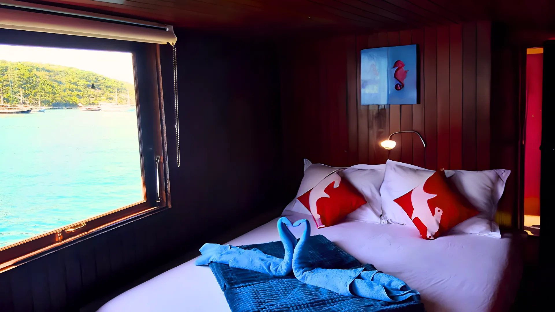 Seahorse & Shark (Master Cabin) - Image 1