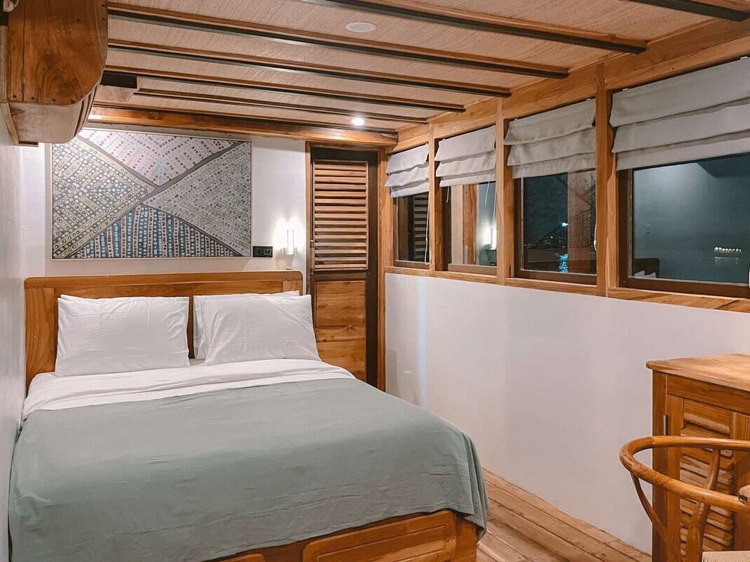 Komodo Boat Tour: Complete Guide to Komodo National Park with Boat Komodo Trip