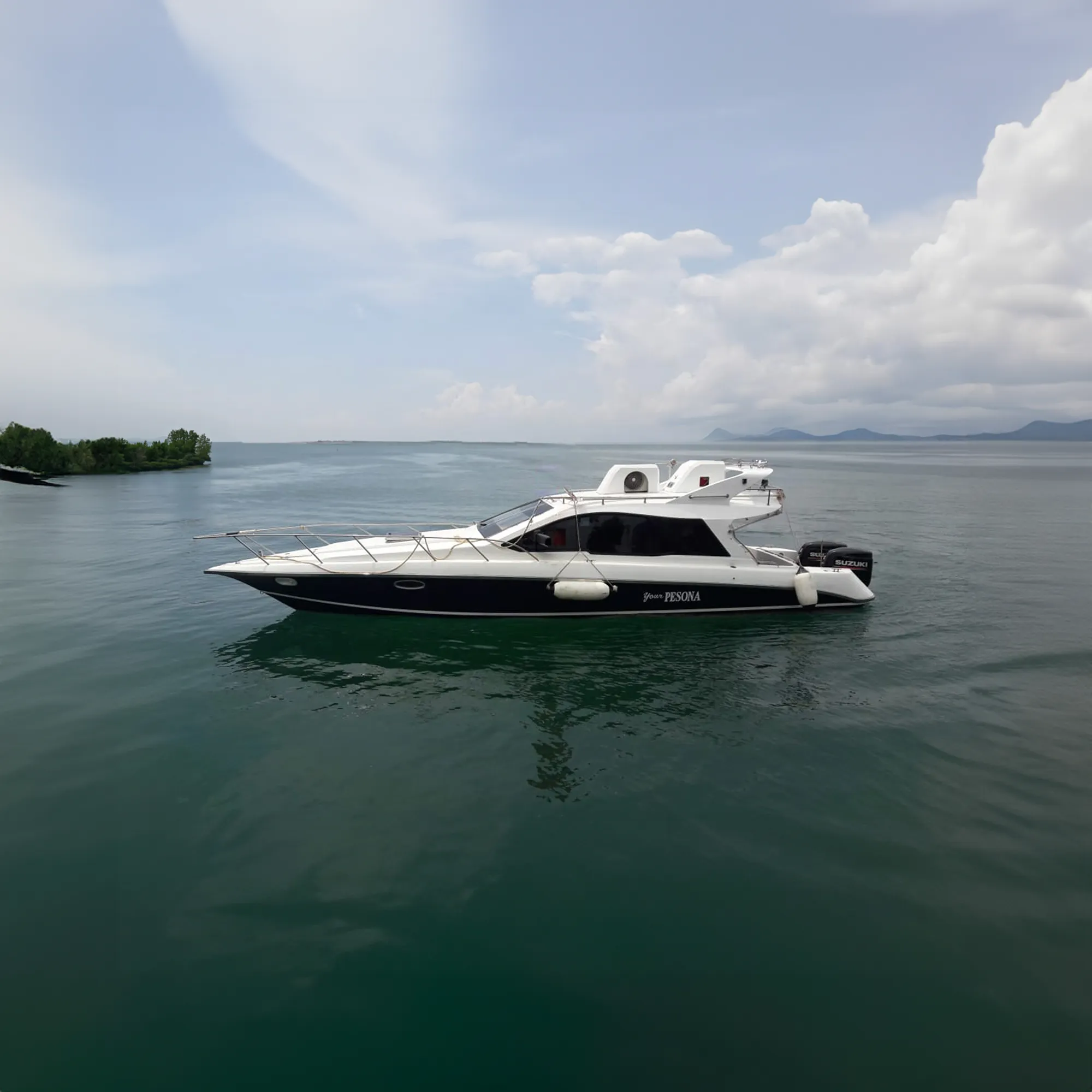 Your Pesona Speedboat Charter in Raja Ampat
