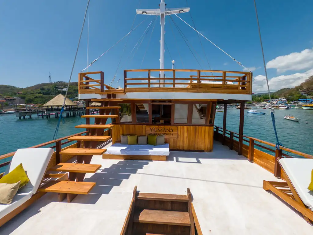 Sundeck | Yumana Phinisi | Komodo National Park | Boat Komodo Trip