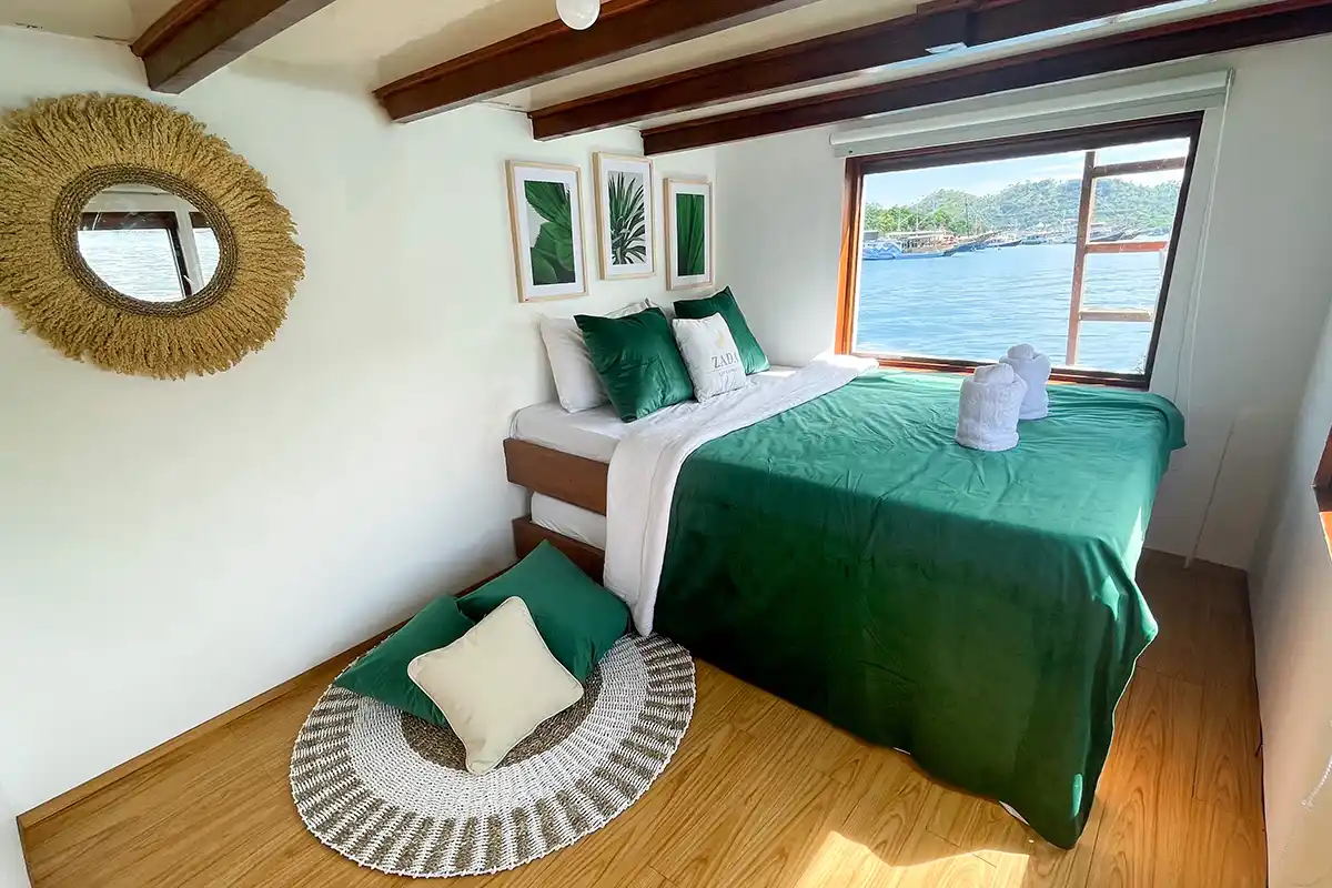 Master Cabin - Image 2