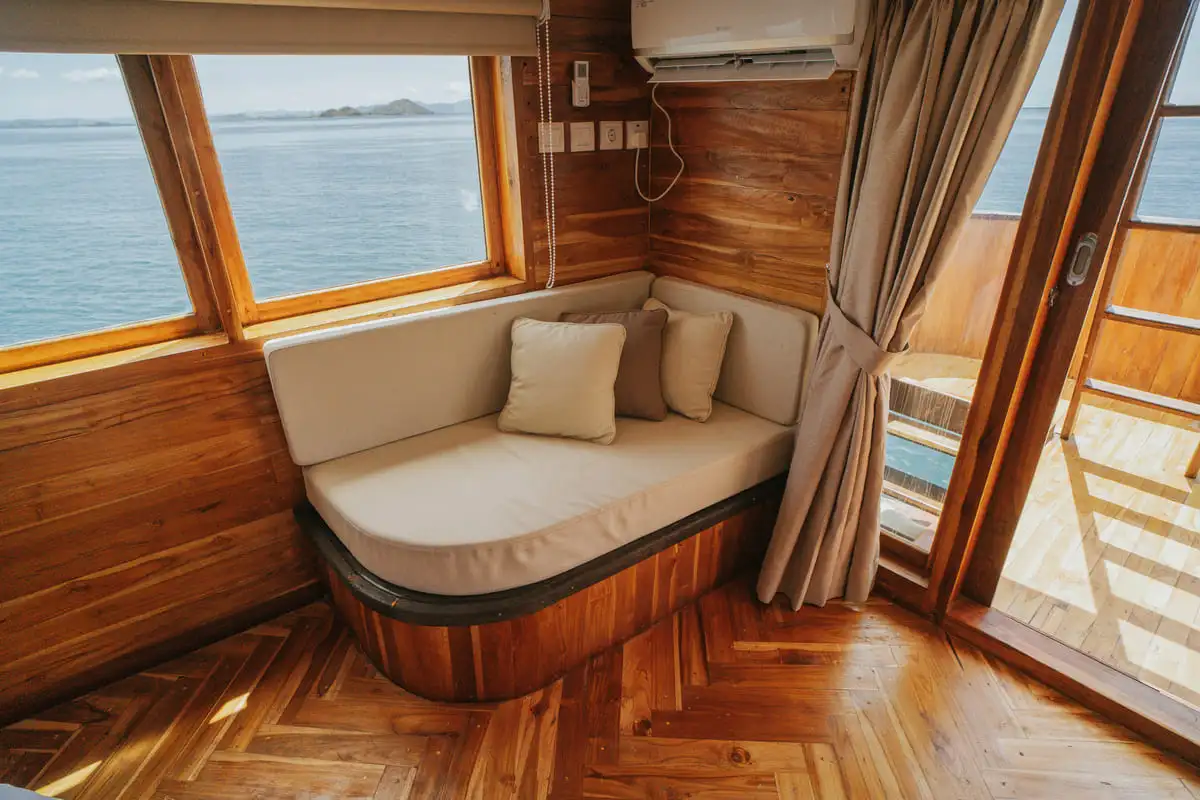 Master Suite Ocean View - Image 4