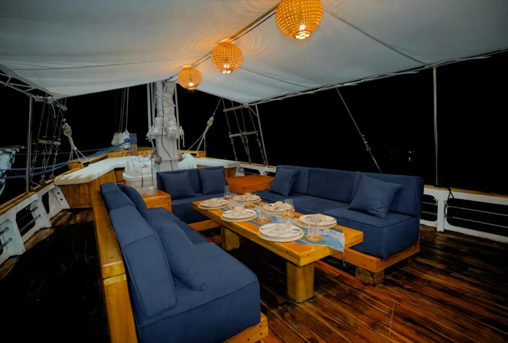 Lounge Deck in Barakati Phinisi | Komodo Island tour | Boat Komodo Trip