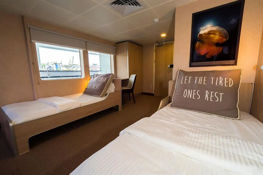 Deluxe Cabin - Image 2