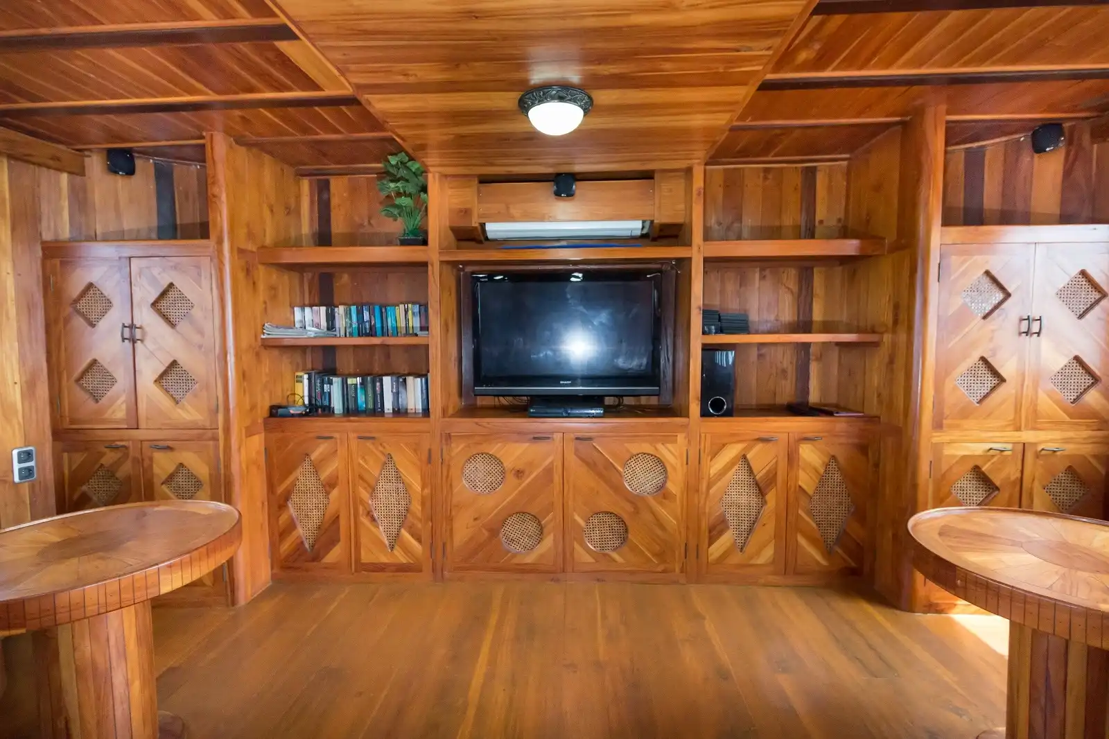 La Galigo - BoatKomodoTrip