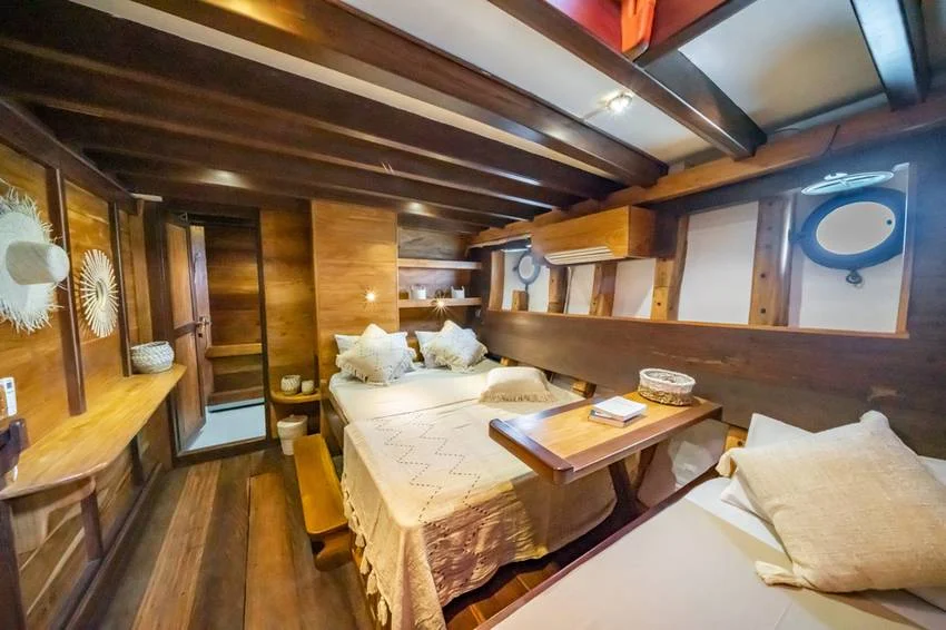 Lotus Cabin - Image 2