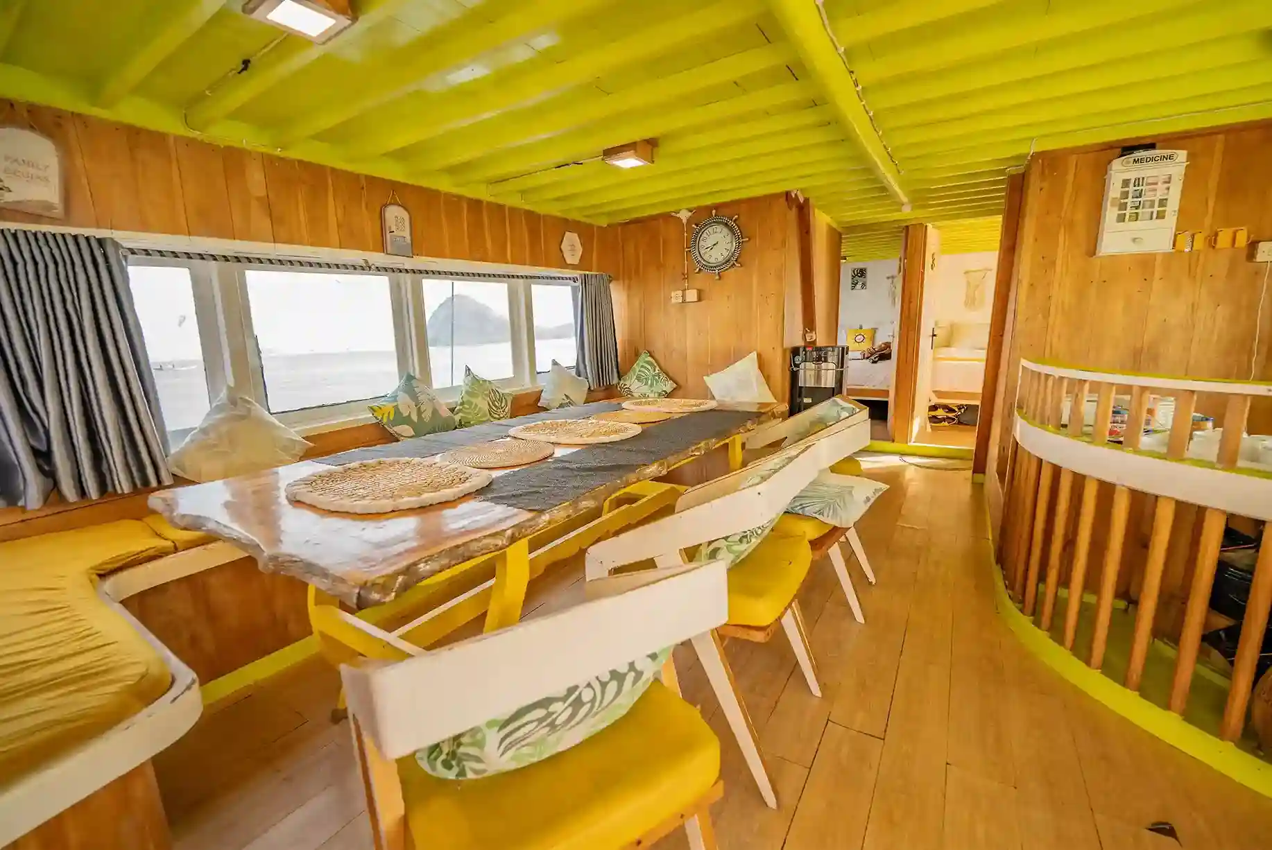 nk2 indoor dining area