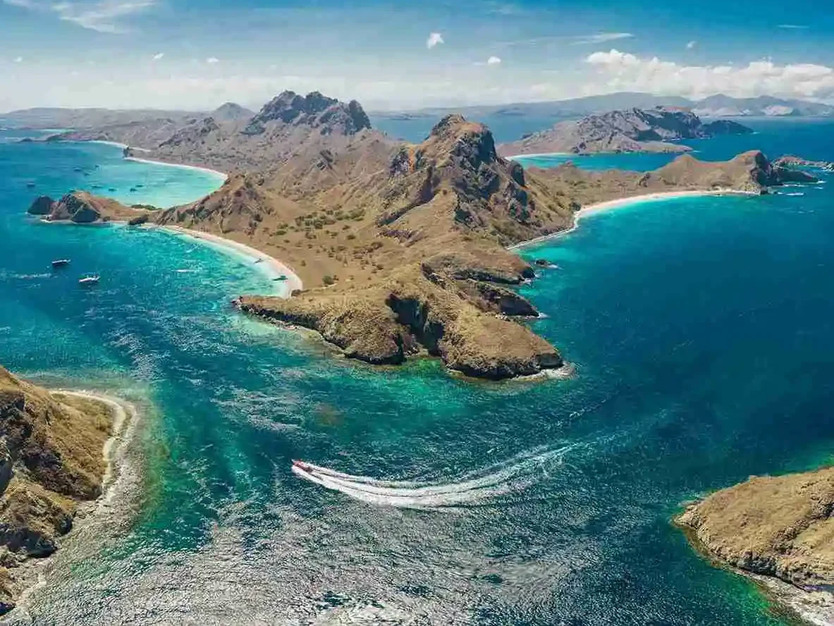 Padar Island - BoatKomodoTrip