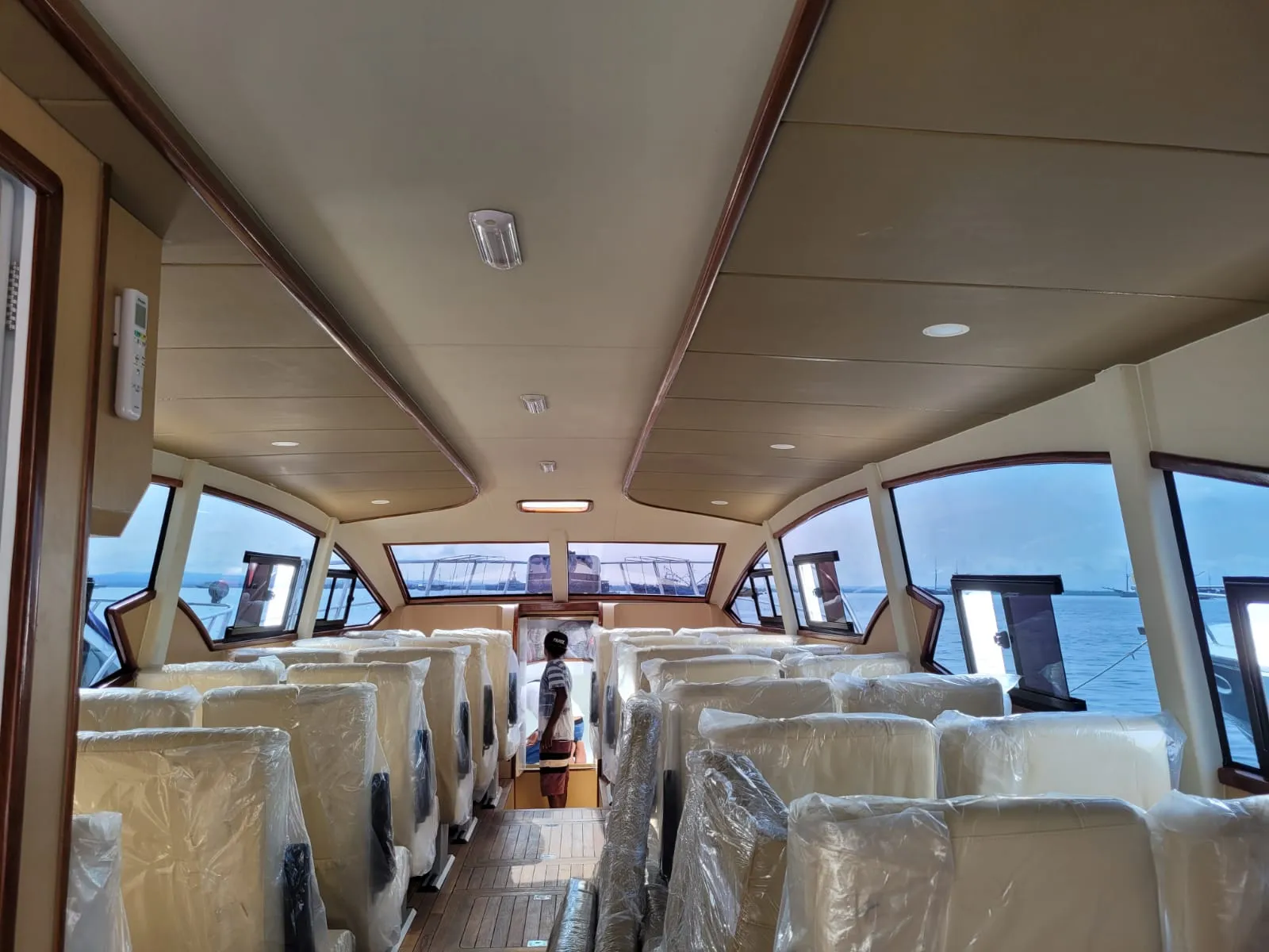 Royal Pesona Speedboat Interior - Boat Komodo Trip