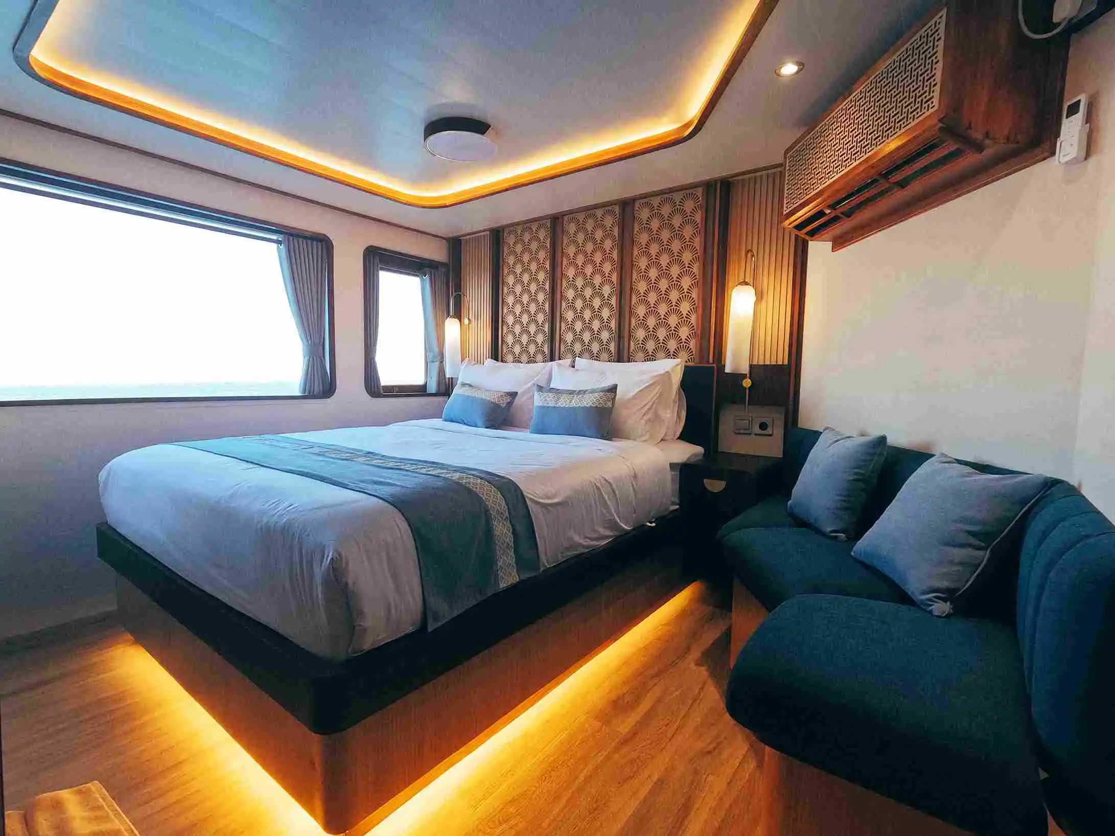 Signature Room Misol - Image 1