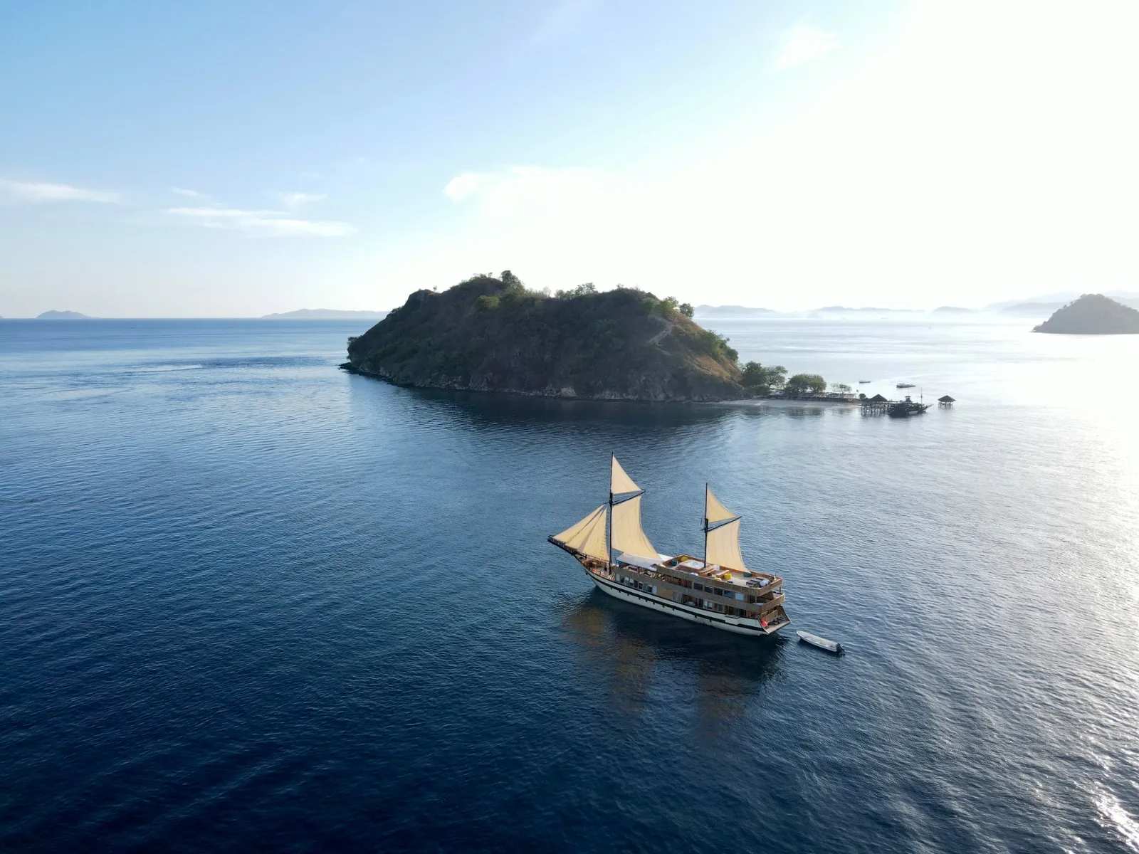 Lamborajo 3 Cruise Phinisi  | Komodo National Park | Boat Komodo Trip