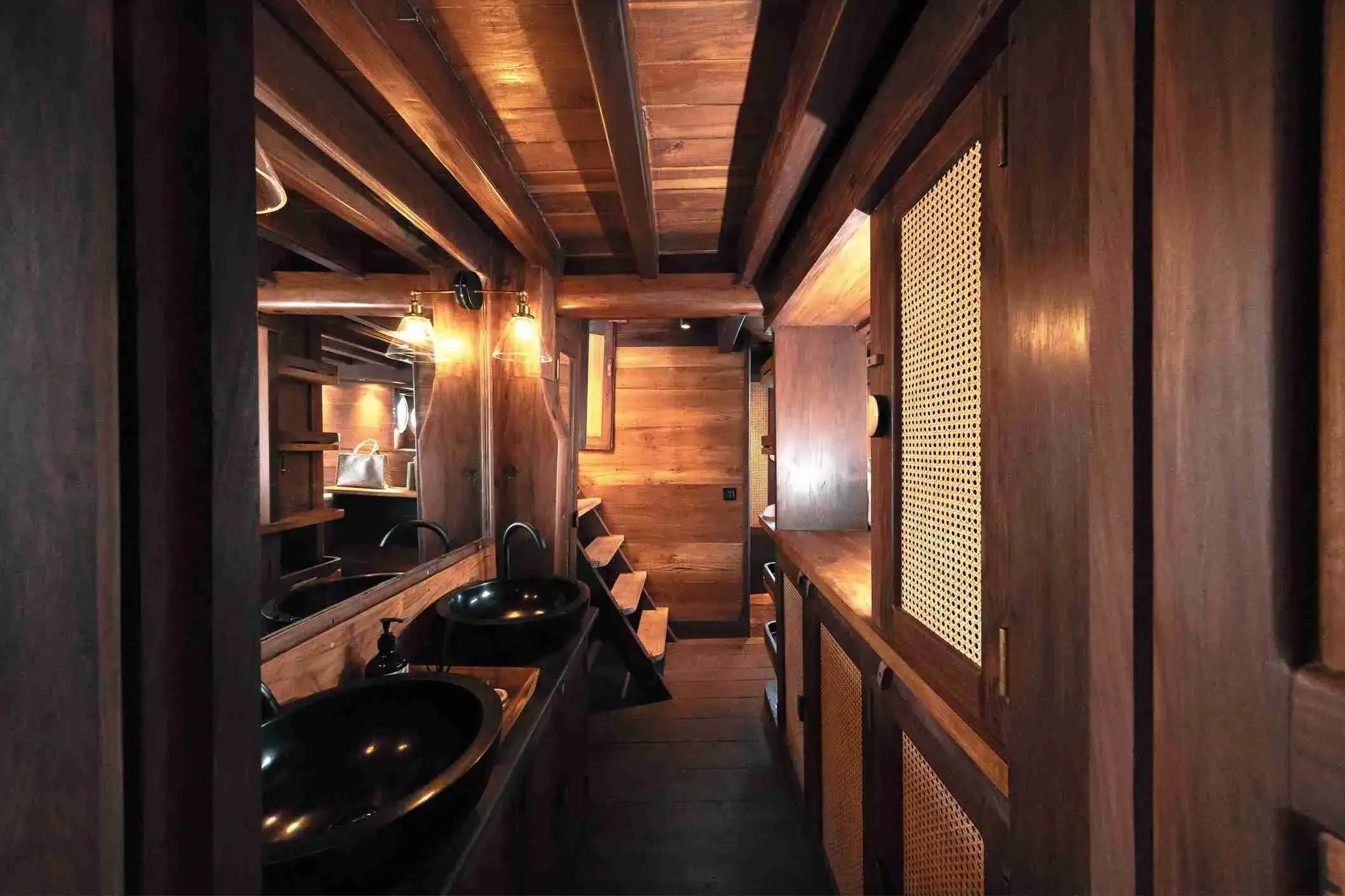 Nataraja Liveaboard by Boat Komodo Trip