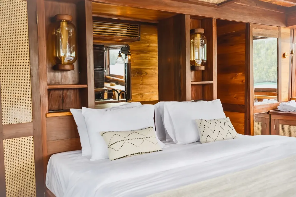 Senja Liveaboard by Boat Komodo Trip