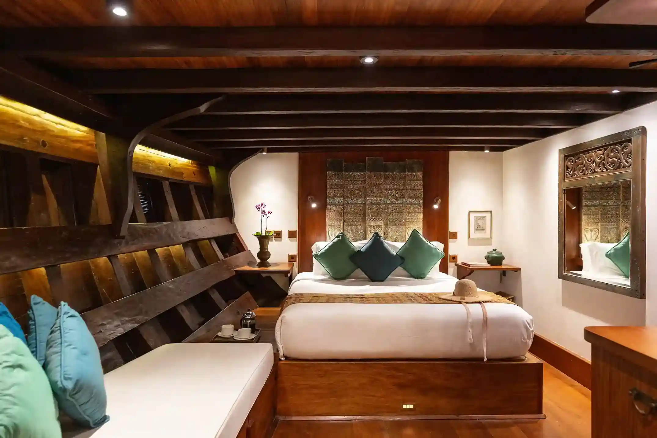 Si Datu Bua Yacht Cruise