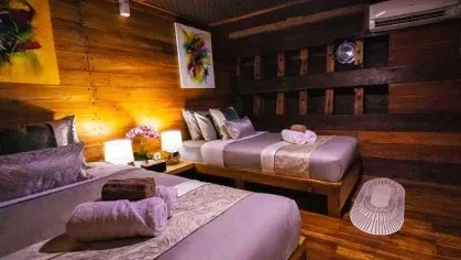 Deluxe Suite Suite on Neptune One Cruise Voyage Phinisi | Raja Ampat | Boat Komodo Trip