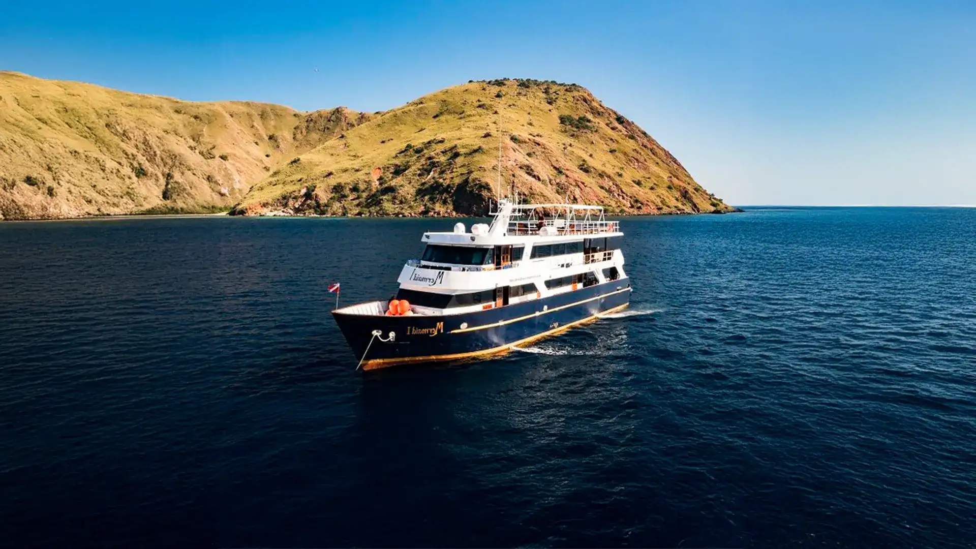 Mermaid I Cruise Voyage Phinisi | Raja Ampat | Boat Komodo Trip