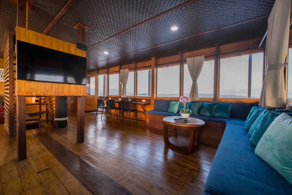 Lounge on Neptune One Cruise Voyage Phinisi | Raja Ampat | Boat Komodo Trip